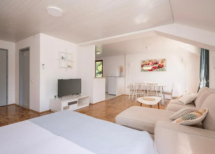 Apartments Maria